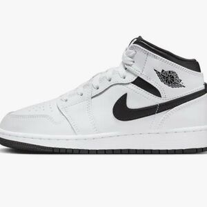 ✅ Nike Air Jordan High Top Shoes Unisex